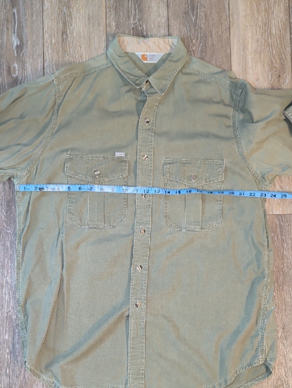 Vintage Carhartt Men's Work Shirts Pair - Tan & Olive Green - Picture 8 of 11